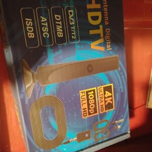 HDTV 4K Ultra HD Indoor Antenna - Black